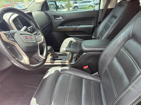 Used 2020 GMC Canyon Denali RWD image 14