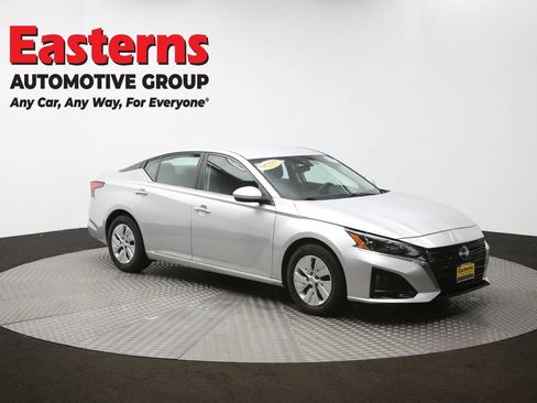 Used 2023 Nissan Altima 2.5 S image 48