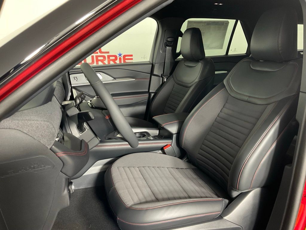 New 2026 Ford Explorer ST-Line w/ ST-Line Street Pack RWD image 14