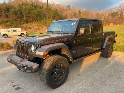 Used 2023 Jeep Gladiator Mojave w/ LED Lighting Group image 1