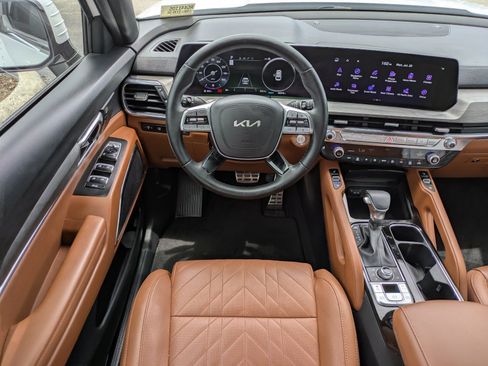 Certified 2024 Kia Telluride SX X-Line AWD/4WD image 13