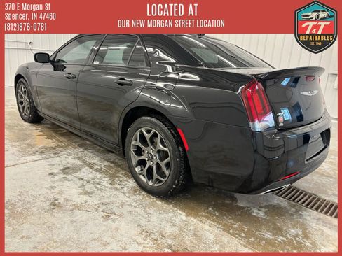 Used 2018 Chrysler 300 S w/ 300S Premium Group 2 AWD/4WD image 7