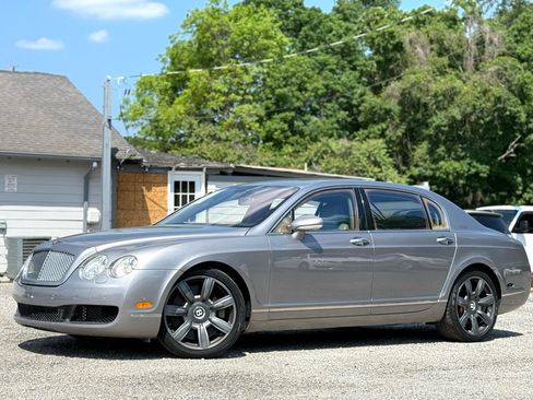 Used 2006 Bentley Flying Spur Flying Spur image 2