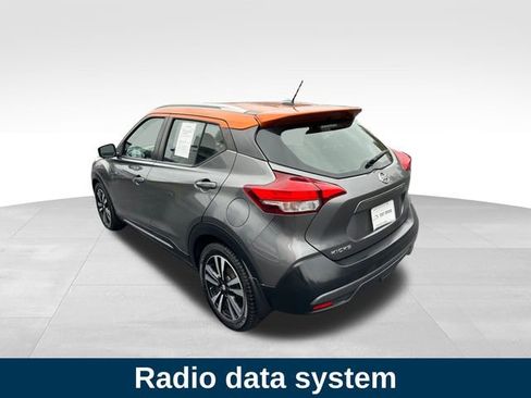 Used 2018 Nissan Kicks SR image 3