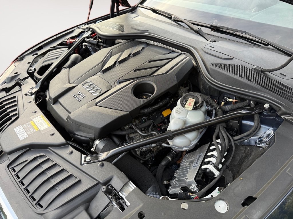 Used 2023 Audi A8 L 3.0T w/ Executive Package AWD/4WD image 28