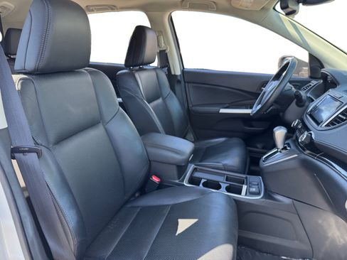 Used 2016 Honda CR-V Touring image 14
