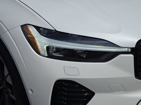 Used 2026 Volvo XC60 B5 Plus w/ Protection Package Premier image 9