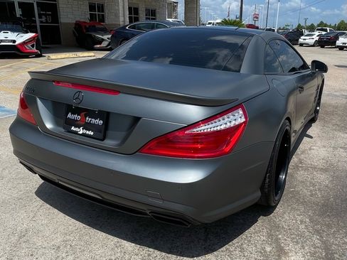 Used 2015 Mercedes-Benz SL 550 image 6