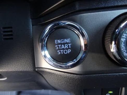 Used 2022 Toyota Tacoma TRD Pro image 35