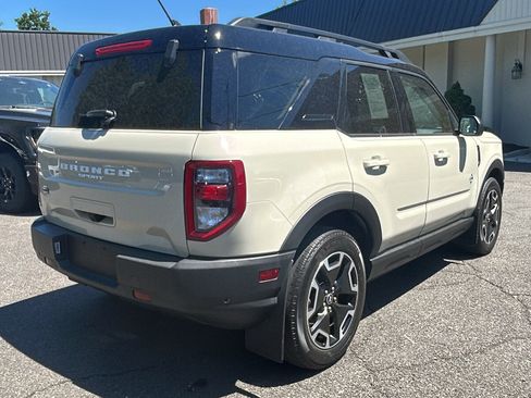 Used 2024 Ford Bronco Sport Outer Banks w/ Tech Package AWD/4WD image 8