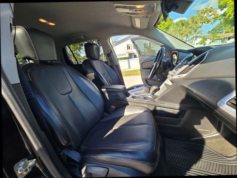 Used 2017 GMC Terrain SLT image 29