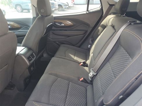 Used 2018 GMC Terrain SLE w/ Driver Convenience Package image 11