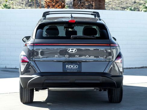 Used 2024 Hyundai Kona SEL image 9