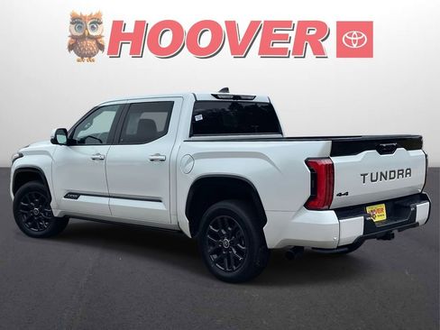 Used 2024 Toyota Tundra Platinum image 5