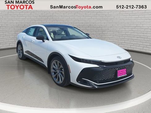 New 2026 Toyota Crown Limited image 3