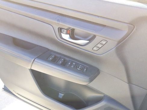 Used 2025 Honda CR-V Sport-L image 16