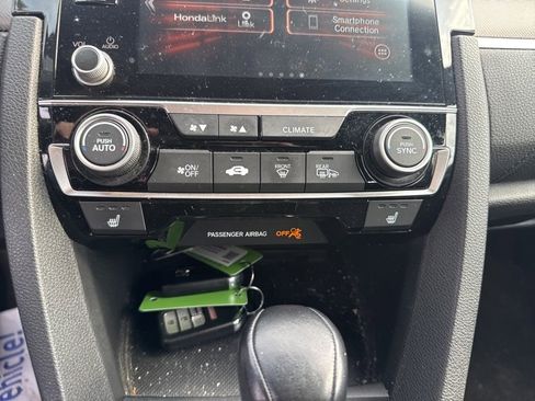 Used 2019 Honda Civic EX image 16
