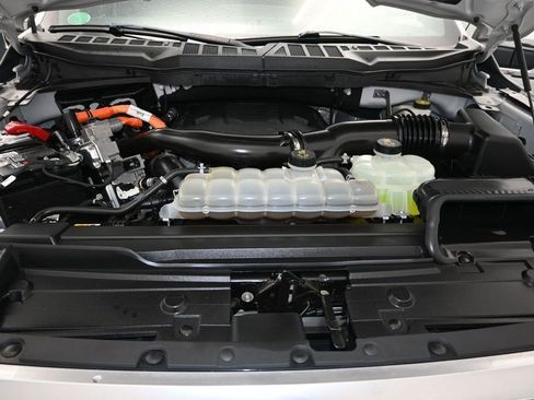 Used 2023 Ford F150 Platinum w/ Equipment Group 701A High AWD/4WD image 9