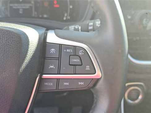 Used 2024 Toyota Grand Highlander XLE image 23