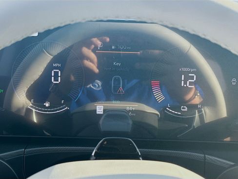 New 2026 Hyundai Santa Fe SEL FWD image 9