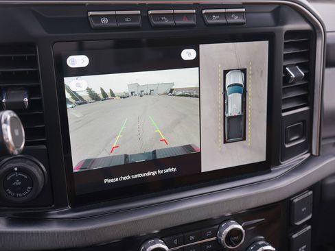 Used 2024 Ford F250 Platinum image 30