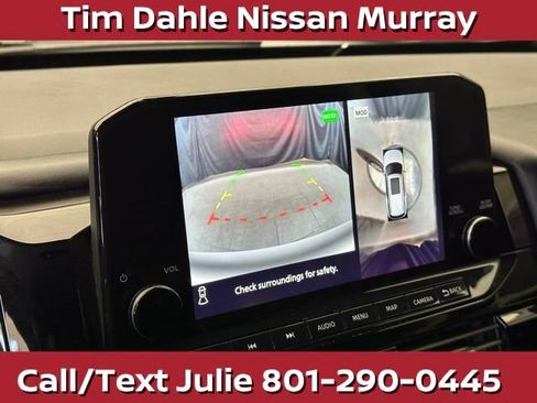 Used 2025 Nissan Pathfinder SL AWD/4WD image 28