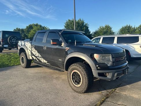 Used 2014 Ford F150 Raptor w/ Equipment Group 801A Luxury AWD/4WD image 2