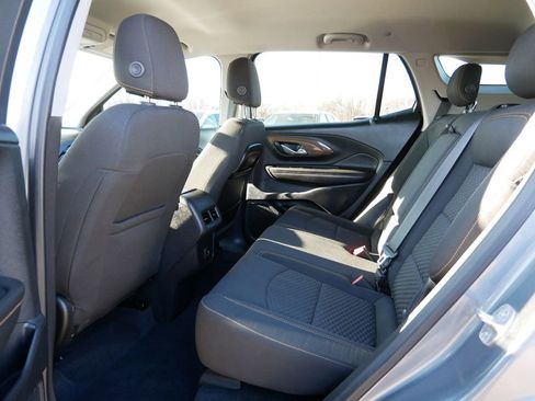 Used 2020 GMC Terrain SLE w/ Driver Convenience Package AWD/4WD image 16