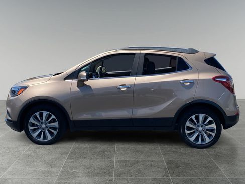 Used 2019 Buick Encore Preferred FWD image 2