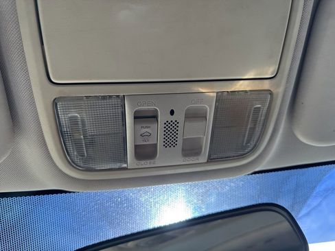 Used 2012 Honda CR-V EX image 9