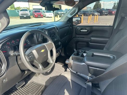 Certified 2022 Chevrolet Silverado 1500 Custom w/ LPO, Dark Essentials Package AWD/4WD image 14
