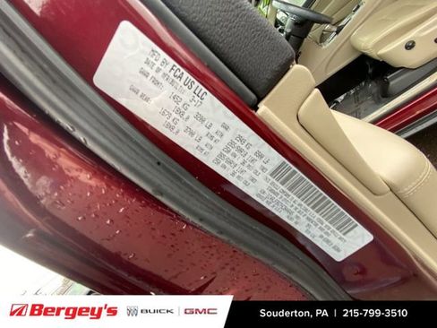 Used 2017 Jeep Grand Cherokee Limited w/ Trailer Tow Group IV image 37