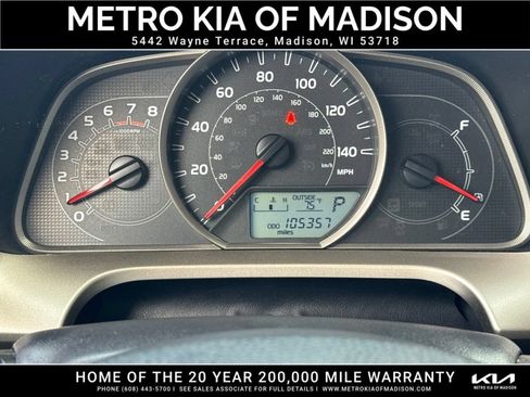 Used 2015 Toyota RAV4 XLE AWD/4WD image 21