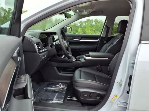 New 2026 GMC Terrain Denali AWD/4WD image 28
