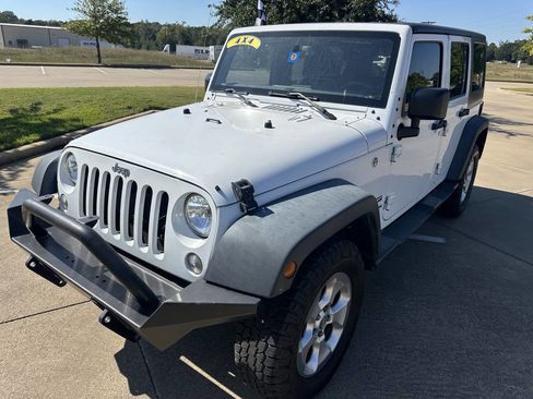 Used 2016 Jeep Wrangler Unlimited Sport w/ Quick Order Package 24S image 3