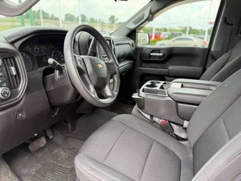 Used 2021 Chevrolet Silverado 1500 Custom AWD/4WD image 6