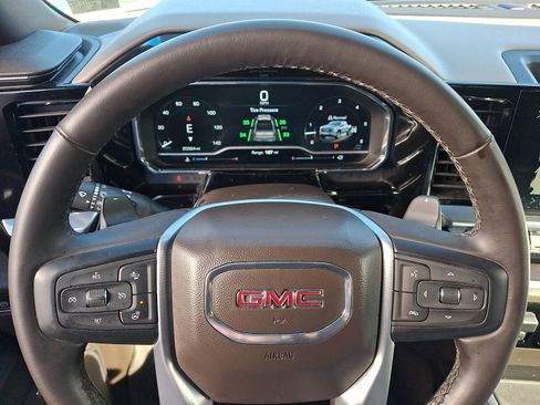 Used 2024 GMC Sierra 1500 SLT w/ SLT Premium Plus Package image 20