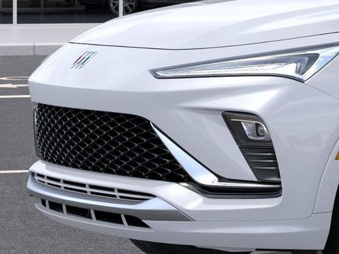 New 2026 Buick Envista Avenir image 37