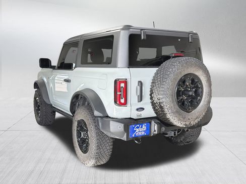 Used 2022 Ford Bronco Wildtrak image 5