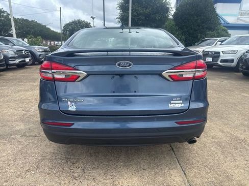 Used 2019 Ford Fusion SE w/ Equipment Group 151A image 6
