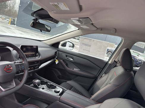 New 2026 Nissan Rogue SV image 38