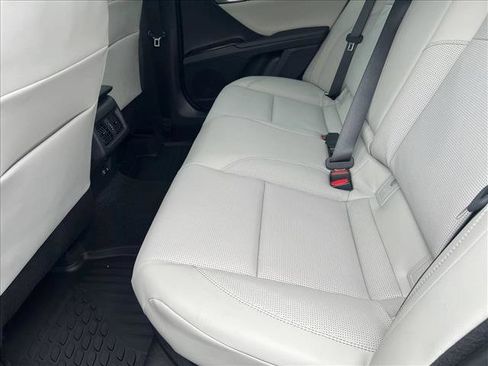 New 2026 Toyota Camry XLE image 17