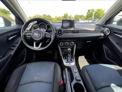 Used 2020 Toyota Yaris LE FWD image 14