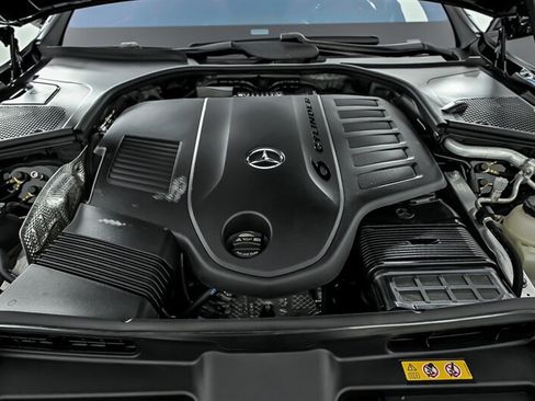 Used 2024 Mercedes-Benz S 580e 4MATIC Sedan image 13