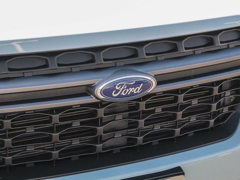 Certified 2023 Ford Maverick XLT w/ Equipment Group 300A Standard AWD/4WD image 5