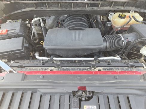 Used 2020 Chevrolet Silverado 1500 LT Trail Boss AWD/4WD image 38