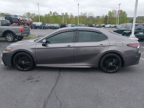 Used 2023 Toyota Camry XSE w/ Cold Weather Package FWD image 5