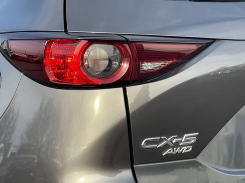 Used 2019 MAZDA CX-5 Touring image 39