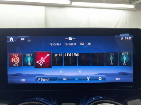 Certified 2025 Mercedes-Benz GLA 250 image 23