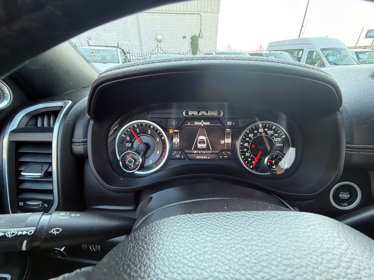 Used 2021 RAM 2500 Laramie AWD/4WD image 32